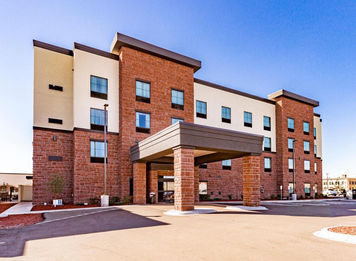 Cobblestone Hotel & Suites 苏必利尔 外观 照片
