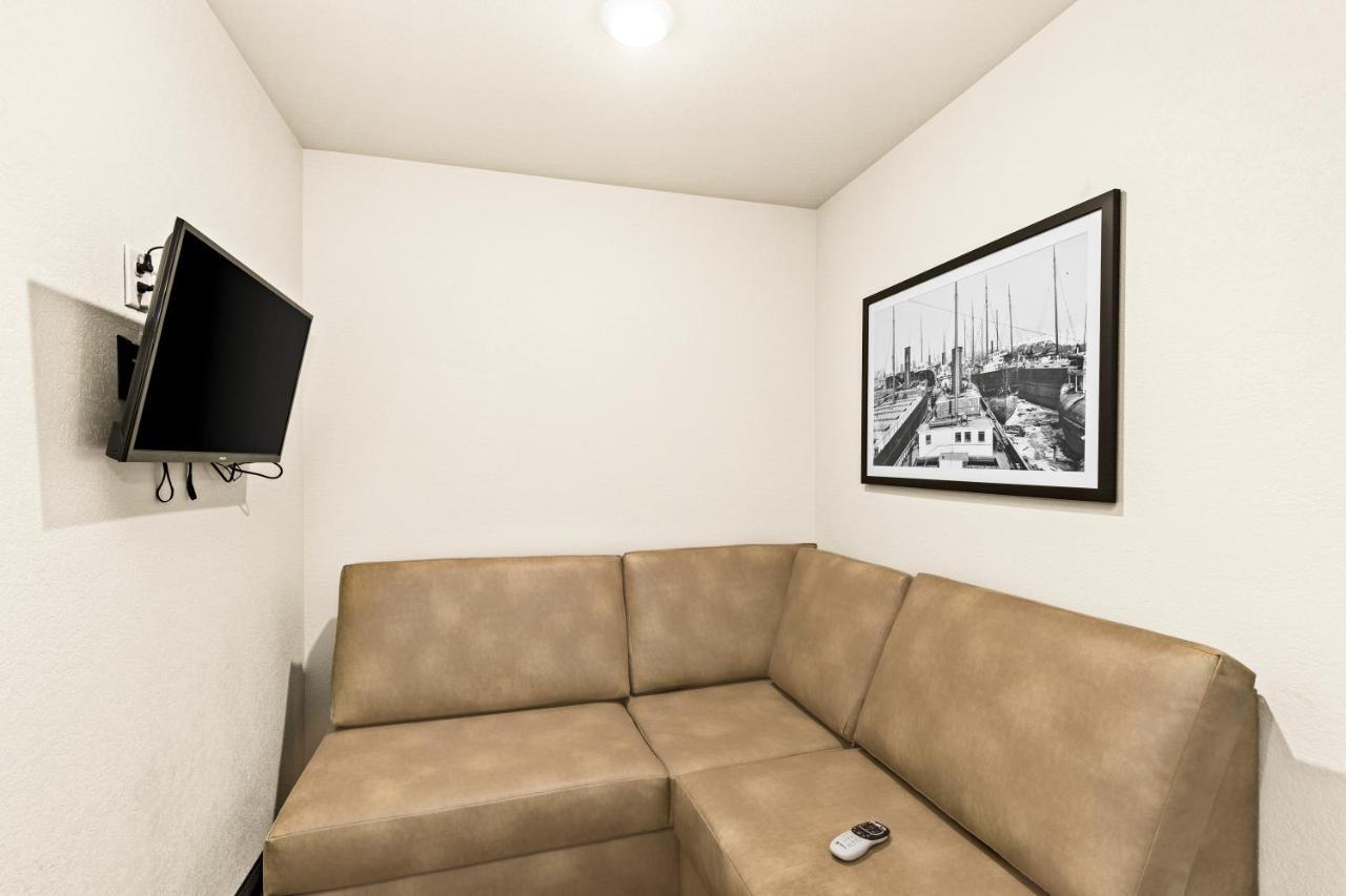 Cobblestone Hotel & Suites 苏必利尔 外观 照片